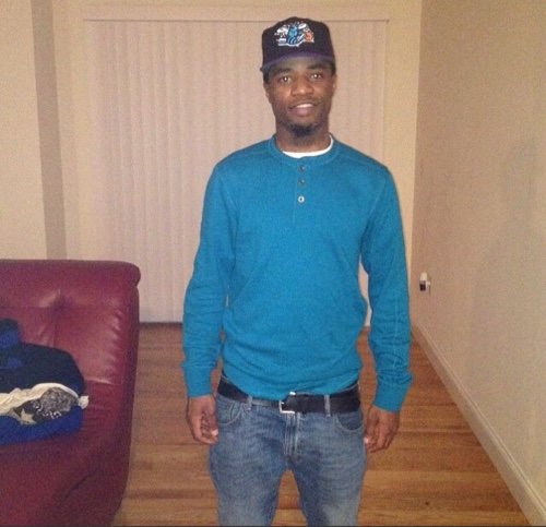 FUCC WHOS THE 6ADDEST A PERSONS STATUS DEPENDS ON THEIR SALARY #$$$ #W6L #VXG #TeamLakers #TeamTaurus  #TeamRealEstate #TeamREMY #TeamiPhone Instagram:ToneG_103