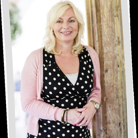 Cooperistic's profile picture. Blessed with: my work @eoEvaNL (Editor Evamagazine, Project Manager Eva/EO-events), hubby, kids, friends, family, colleagues and more chocolat than I can eat :)