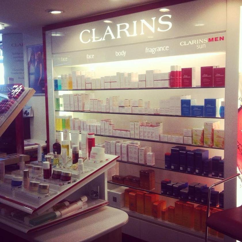 A high street beauty salon in Mumbles offering a wide range of Beauty, Nails and Holistic therapies.                        We are a Clarins salon & stockist.
