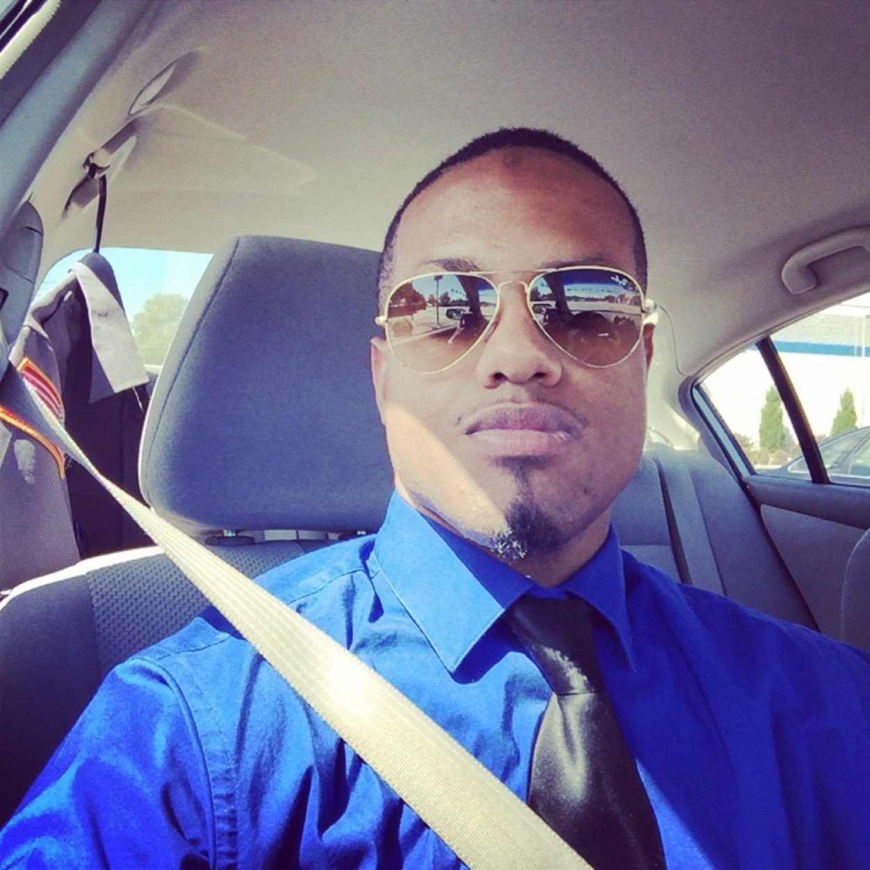 Realist...Civil engineer major #ODU #Gentlemen #Athlete #Tatted #Aries http://t.co/3VdXlVoLOr