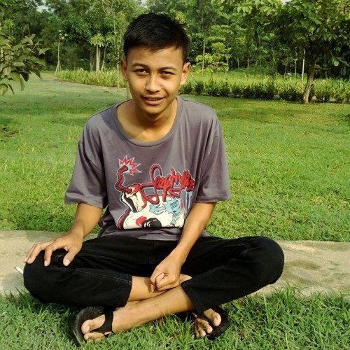 Miss bu boss (?) -_______________-