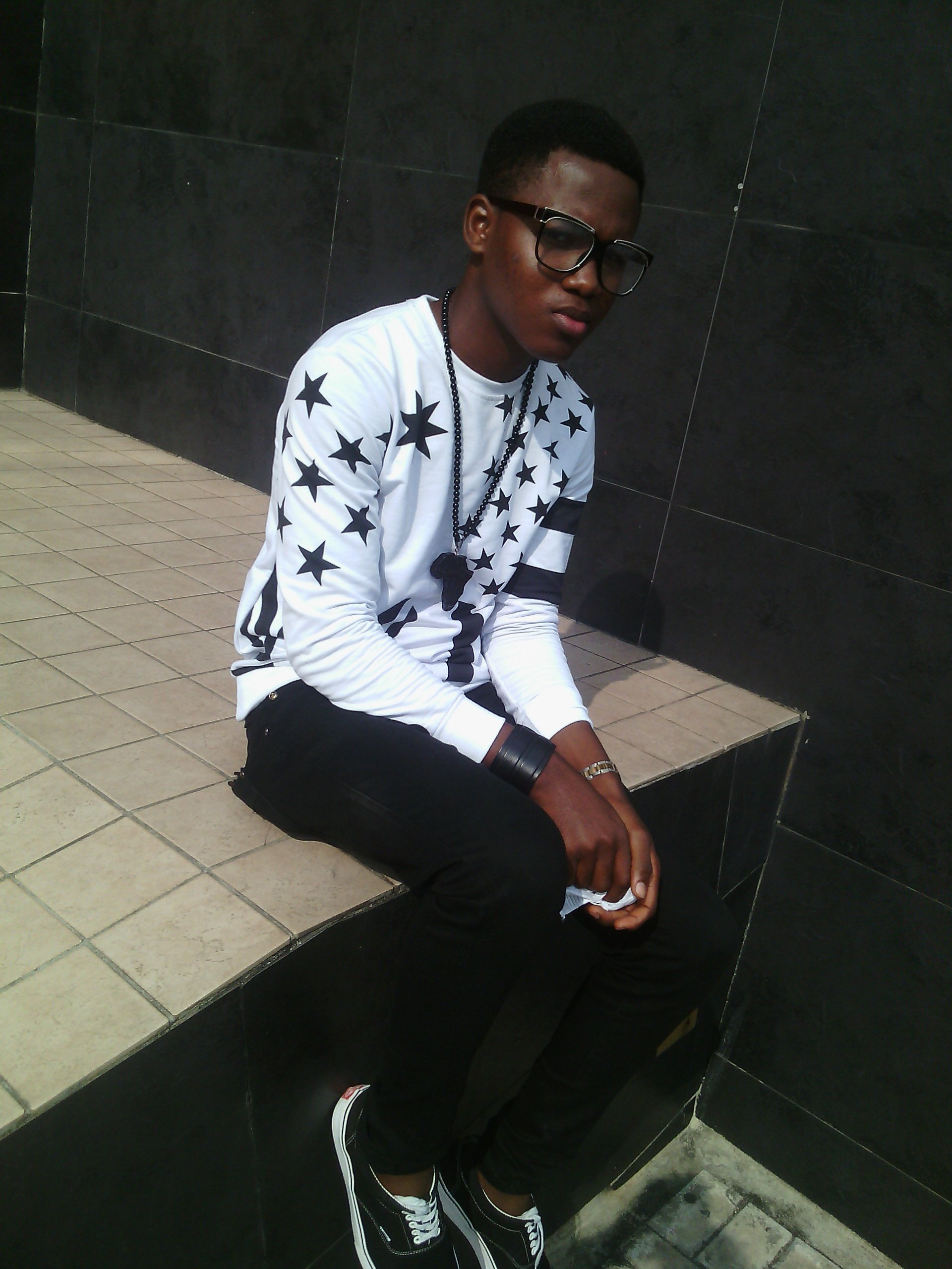 Lots of hobbies:making music,dancing,flirting so hit me up if u want something from me....#ladiesguy .....