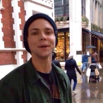 follow @nightdriveirwin