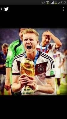 تهكير العاب منها            1(جراند5) 2(بلاك اوبس9) 3 (كلاش اوف كلانس) 4 (هاي داي) وموجود هاكات لأ لعاب غيرها لتواصل خاااص