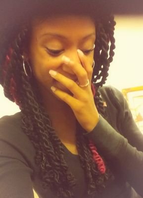 Ashley, Est.2/26; College Girl ; #TeamPisces,#TeamSingle;;*TeamMedicalAssistant;;* #90sBaby »» 1992 ««