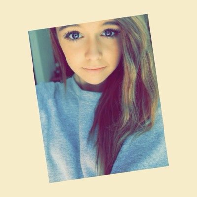 CoralYarelis's profile picture. 