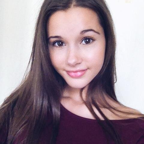 Instagram: zzelinadonna