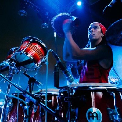 Musico por dicha,amante de La Bomba Puertorriqueña y La Plena, parte de la familia de MEINL PERCUSSION y q la musica sea mi destino!!!!