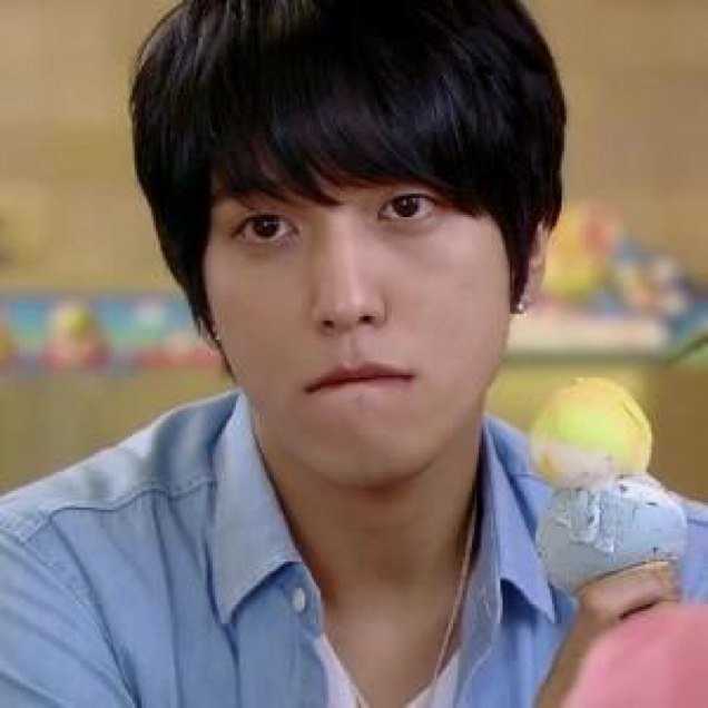 ยงฮวาคือที่สุดของที่สุด CN BLUE I'm BOICE THAI. รีทุกอย่างที่ชอบ Hwang Miyong (SUPPORT CN BLUE SNSD)