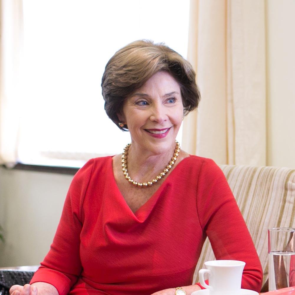 Pictures Of Laura Bush 11