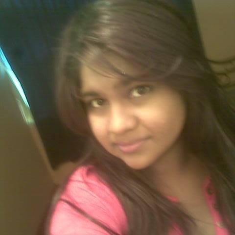 I am a girl who love making new friends......i'm smart and I like to party a lot.....follow me on fb https://t.co/vpKqSwxl8w