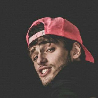 instagram:khaledz.z