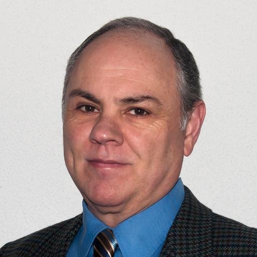 _emilio_burgos's profile picture. Linkedin Consultor - Formador -  LinkedIn Open Networker.
 Ayudo a  profesionales y empresas a mejorar su presencia en LinkedIn.