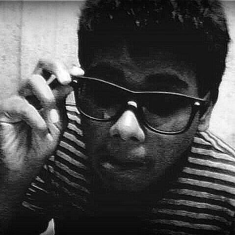 (:Hu°~°maN:)