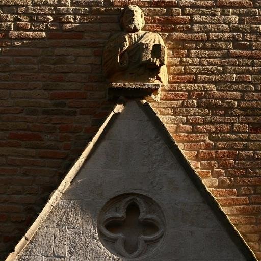 History, art, culture, architecture, events and much more from central Italy!!! http://t.co/52eHP3aM8L