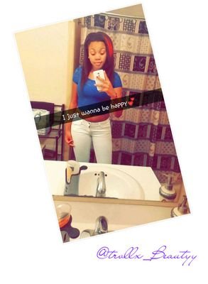 precious
JDHS
ig: trvllx_beautyy