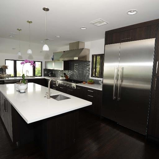 A cabinet supplier that works with contractors,architects,designers, and home owners.Providing modular and custom cabinets in different price ranges and styles.