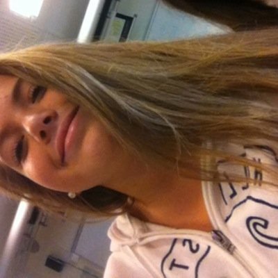 nesodding, båten er endel av hverdagslivet, sosser er det overalt men jeg er nok ikke en av dem • flau over mine tidligere tweets