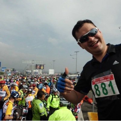 elvakero's profile picture. amigo de todos... ciclista de corazon, conocedor y aventurero.. tratando de hacer cada dia un pais mejor =)))