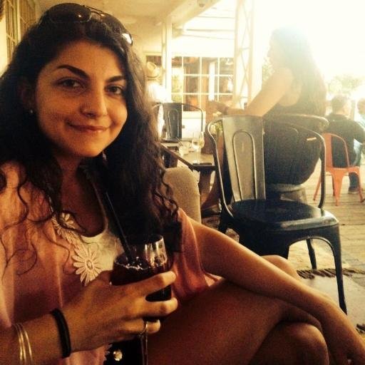 Julia_Casciato's profile picture. Books, food, baseball, and all things Philly | Living in Paris | QA Engineer