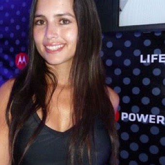 lenavalis's profile picture. 