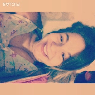 leve como vento ,sortuda como a sorte ,apaixonada depende do romance ,esquecida como os esquecidos