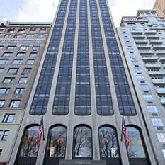 We are a grassroots group advocating for the preservation of NY's Park Lane Hotel. Help us landmark the Park Lane!