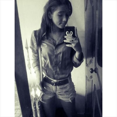 *-*
 'Versão 1.8 // Deus ♡ Família ♡ Amigos ♡ // Meiga & Abusada  // Chocolate ♡ Amor ♡ Manaus ♡