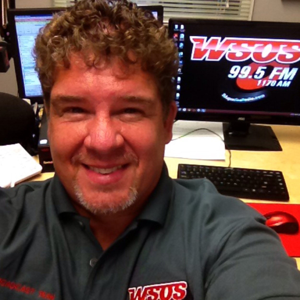 I'm the afternoon drive guy on St. Augustine's 99.5 WSOS, weekdays, 5-7. Tweet your requests from the 50's-80's!
