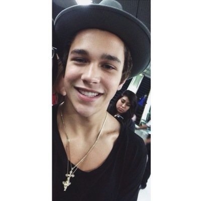 Yo yo yo i gave you a free follow so follow my main  @totallyacm instead of this acc✨ tysm