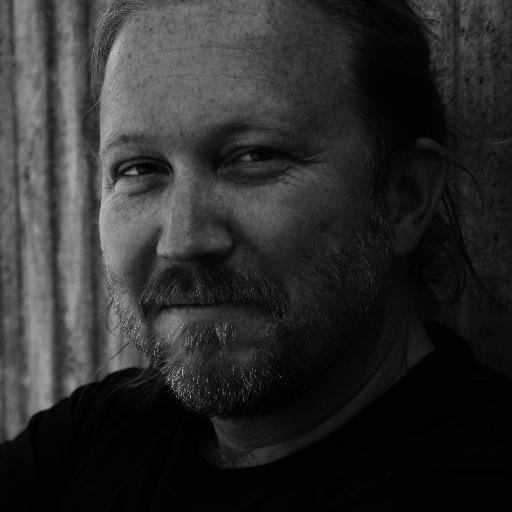 proaktivt's profile picture. Trebarnsfar, innovationschoach, inspiratör, marknadsförare, produktägare och en svensk klassiker