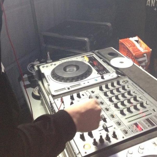 _tim_ellis's profile picture. Tim / 17 / Dubstep & DnB