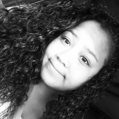 Layna_LEANNE21's profile picture. queen of turnup and chillin. flippin bricks since day 1! #traplorddelayna #versaceUNICORNS #SINGLE!