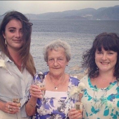 JaneClynes's profile picture. Mrs Day. Short drop.