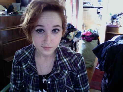 indiacaughtfire's profile picture. the blood in your veins is twenty below