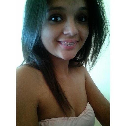 Mas a gente nunca sabe se vai durar uma noite ou a vida inteira...

http://t.co/WpLKGeh2s2