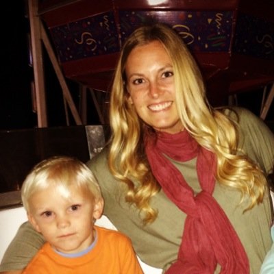 leahstone_'s profile picture. .