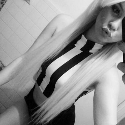 Grunge. Wiskey. Horror