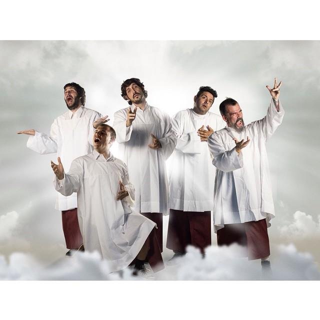 Fan de la banda Los Mentas. Desde 1998 con Dios, El Diablo y El Dinero.