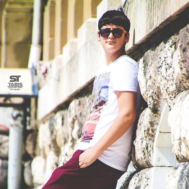 ucaankisii's profile picture. Pes oynarken sana cevap veriyorsam,oje sürerken bana yazacaksın o kadar.