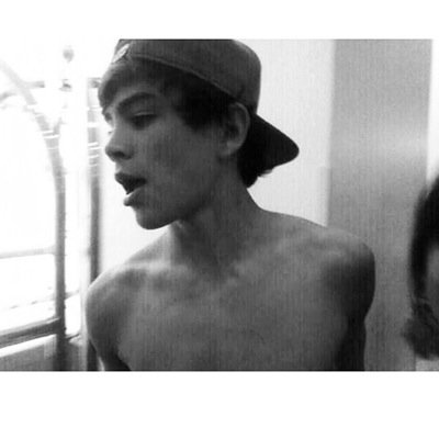 14 year old who fell inlove with a blue eyed boy ☻ || My mom never warned me about you ||