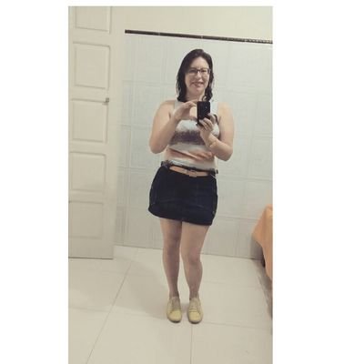 Gosto de ficar olhando para o horizonte e imaginar como seria bom se todas as coisas em que eu penso se tornassem realidade.