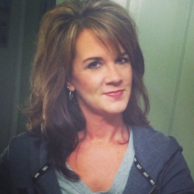 Born and raised in TN! Relocated to VA ,Mother of two