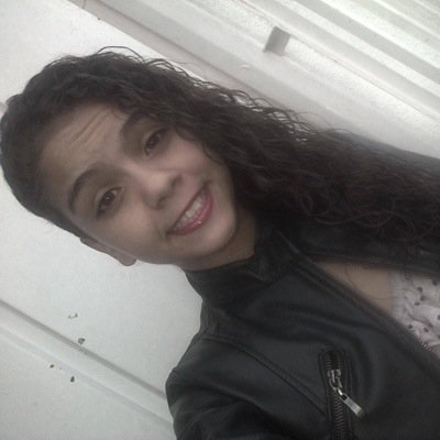 fabiarmnta's profile picture. Te veras tan fuerte como te sientas