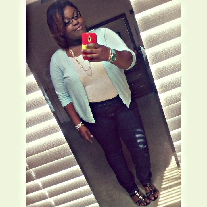 Not much to sayy but FOLLOW ME!!!!!!! I'll follow back. Follow me on IG:@Foreverjoii Vine:@ForeverJOII