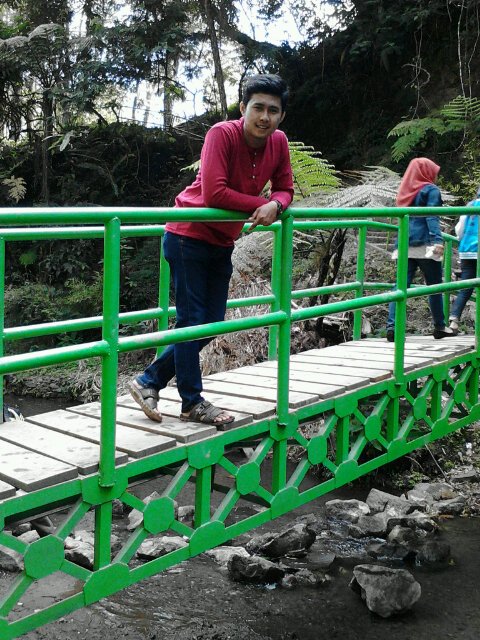 Cukup diam, terus berusaha, dan membuktikannya... @nilasilvera♥