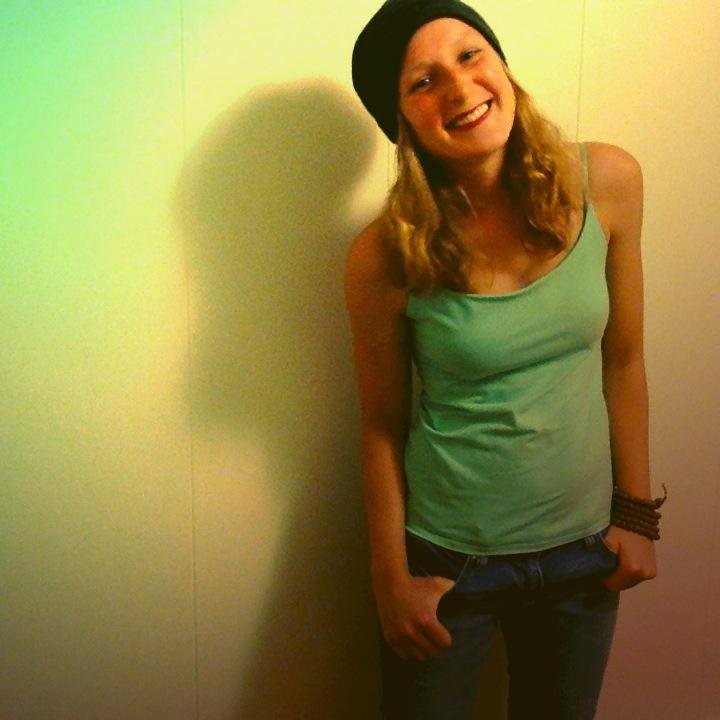 aboveClevel's profile picture. I have an environmental nerve, enthusiasm for all things wild, advocate for slow food and belief that humanity will prevail ☮.