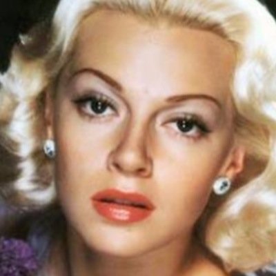 blackberryflo's profile picture. I'm a MILF. What's your super power?