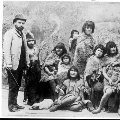 dvd documental
Calafate,Zoologicos Humanos