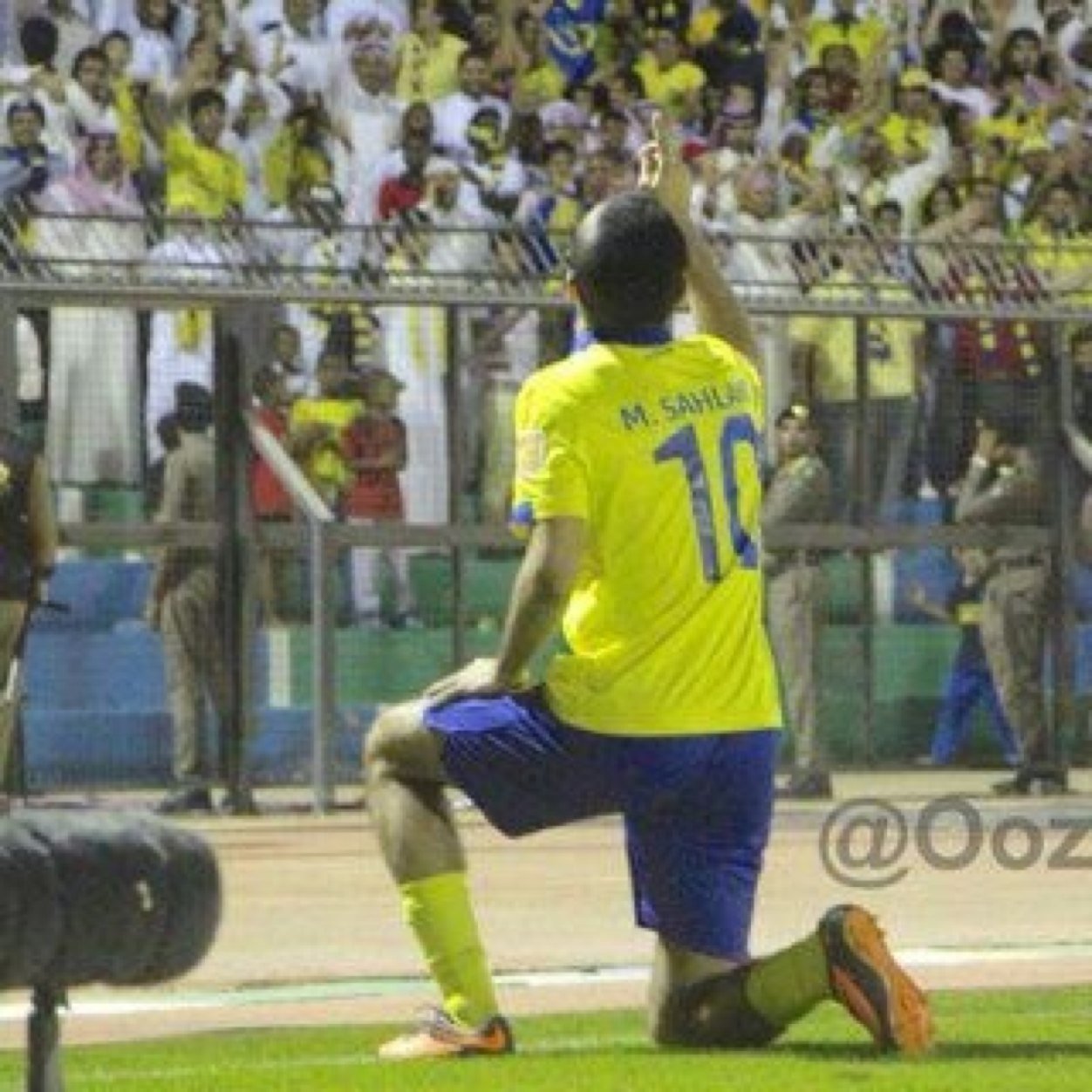 بسم الله الرحمن الرحيم (قل هو الله احد ۝ الله الصمد ۝ لم يلد ولم يولد ۝ ولم يكن له كفوا احد ). #النصر .